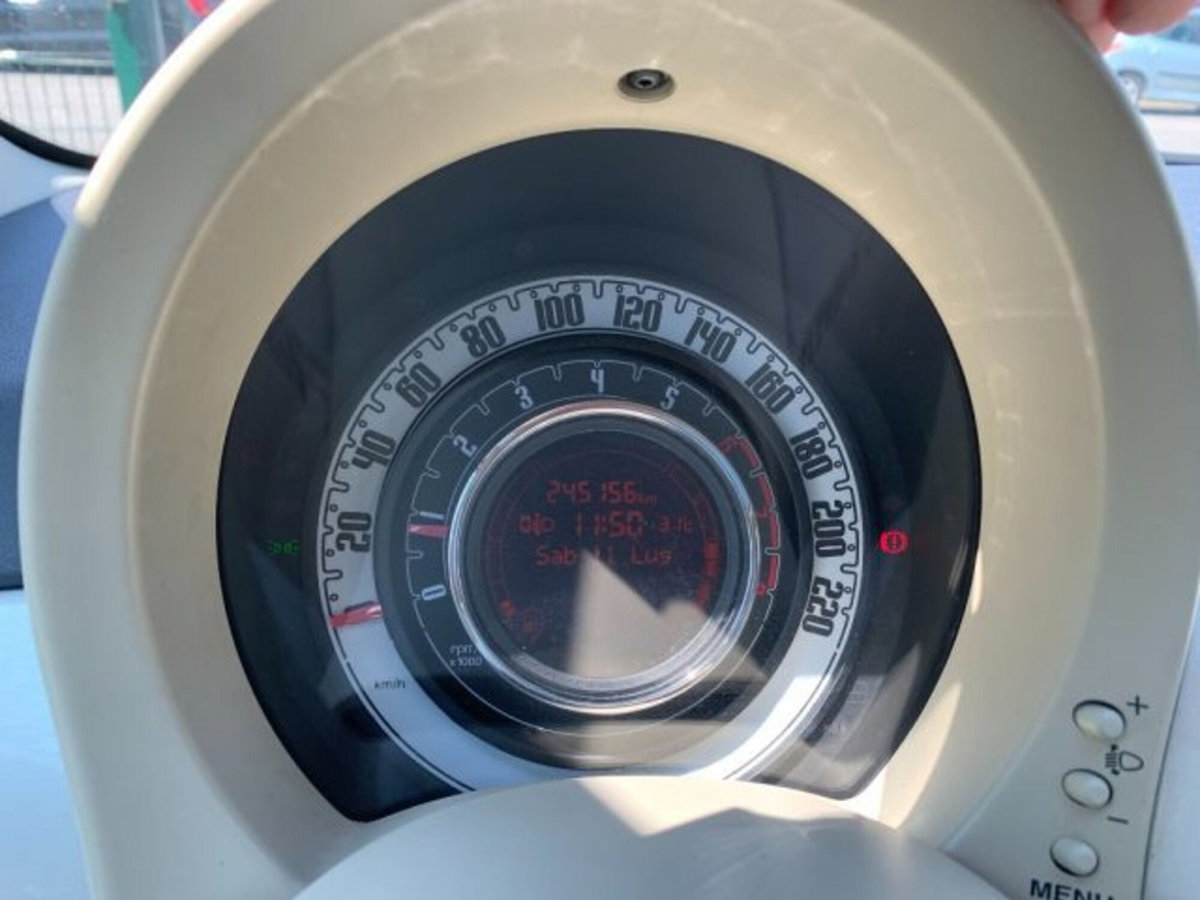 Fiat 500 1.2 Lounge (16)