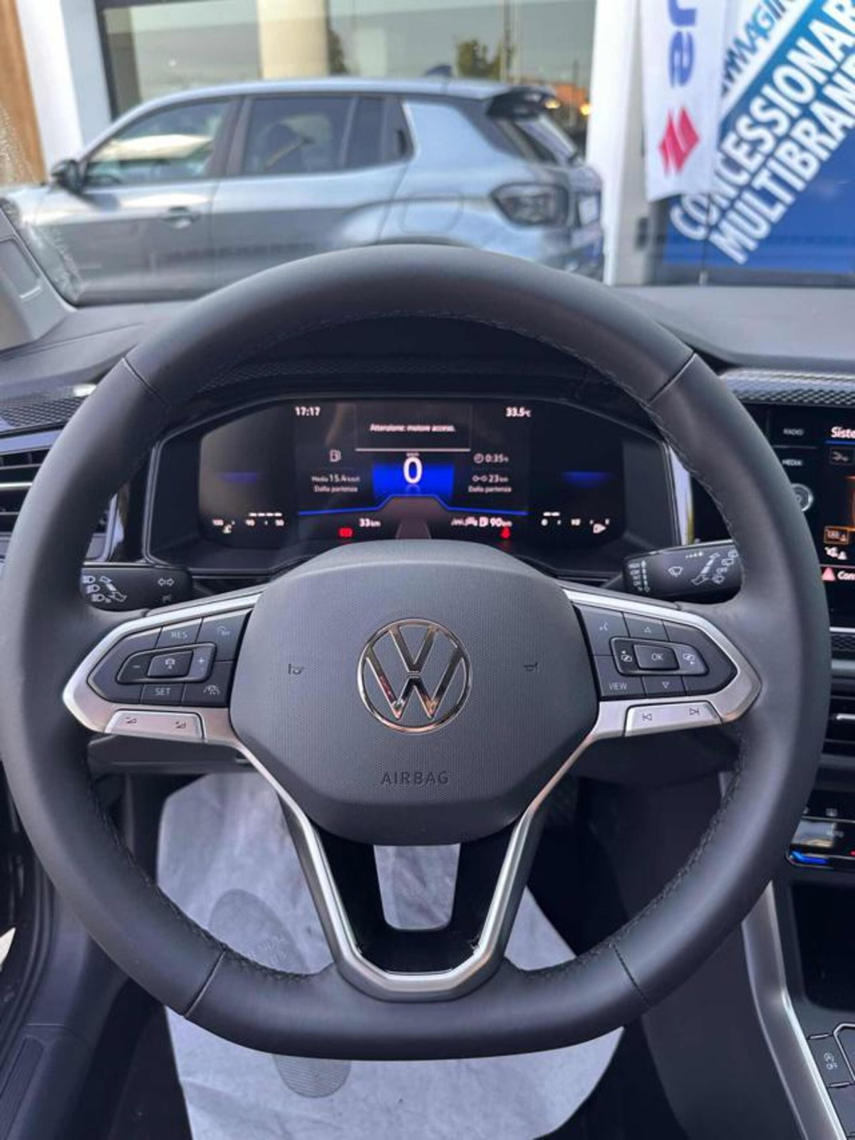 Volkswagen Taigo 1.0 tsi Edition 115cv (15)