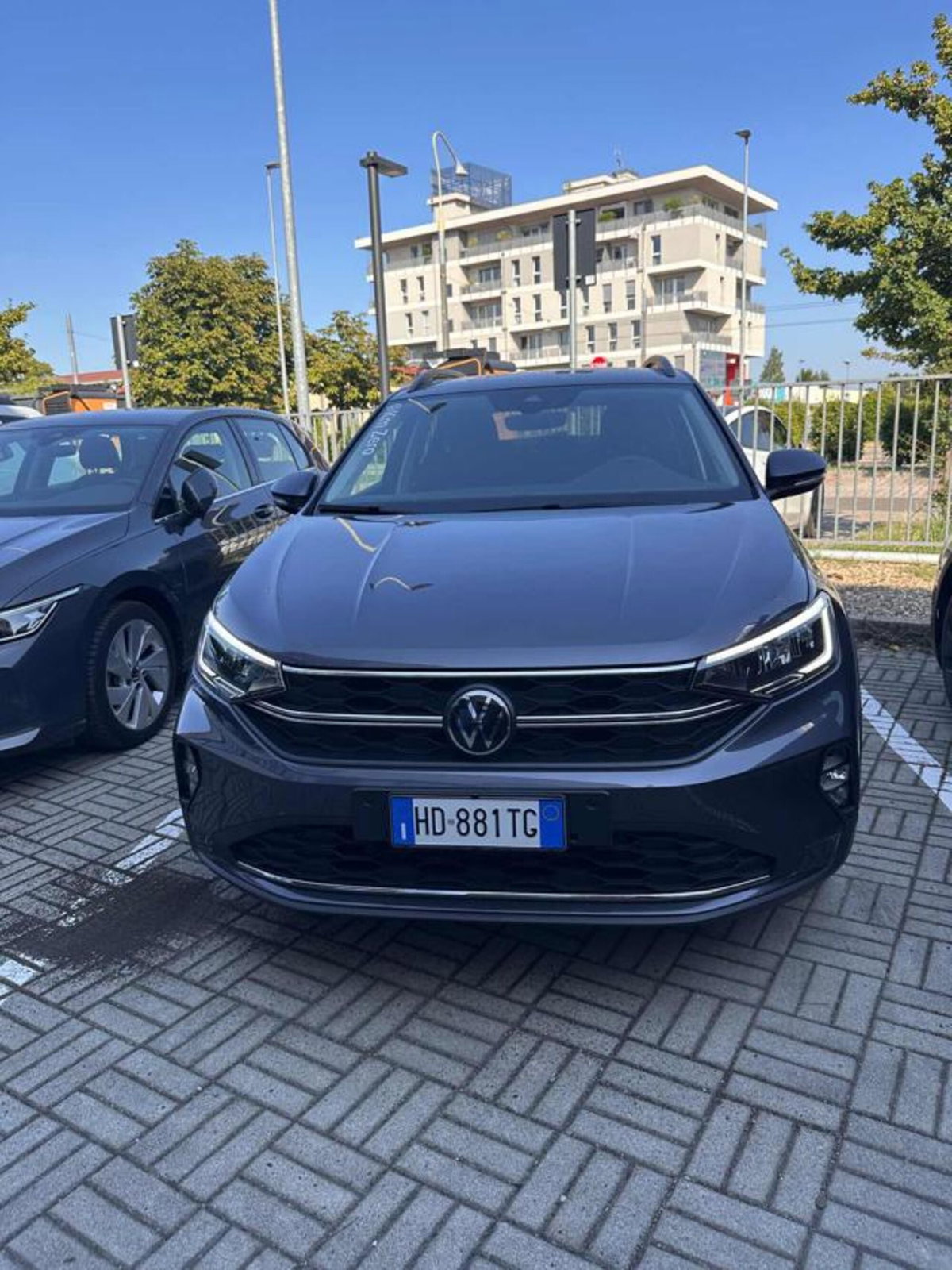 Volkswagen Taigo 1.0 tsi Edition 115cv (2)