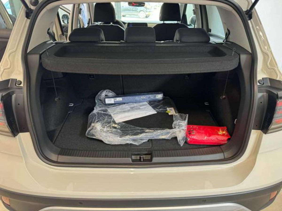 Volkswagen T-Cross 1.0 tsi Edition 95cv (14)