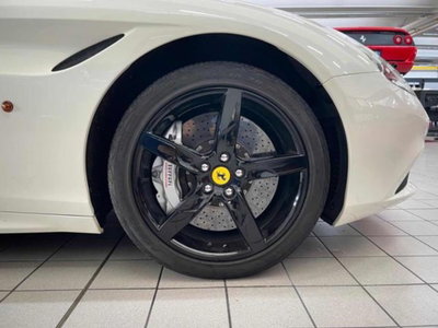 Ferrari California Spider California T DCT (5)