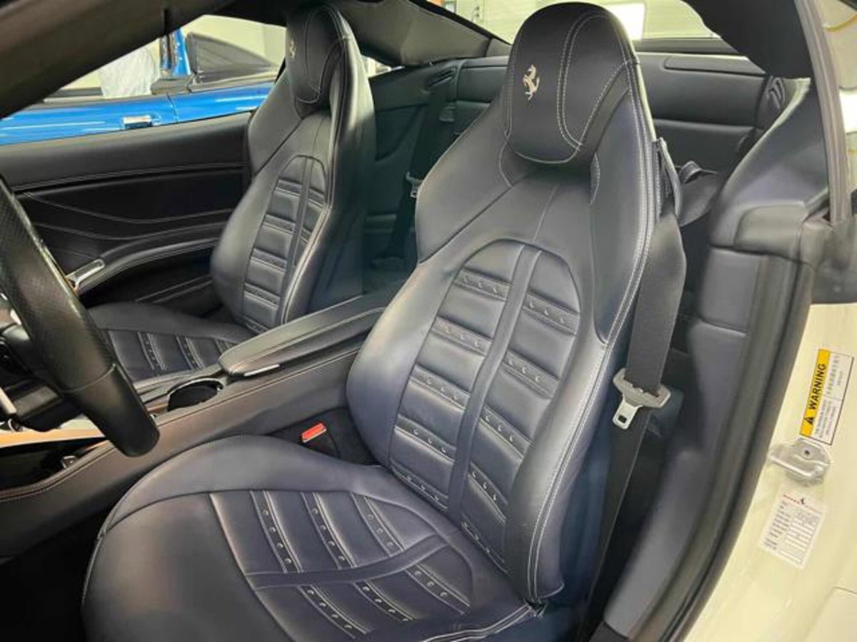 Ferrari California Spider California T DCT (7)