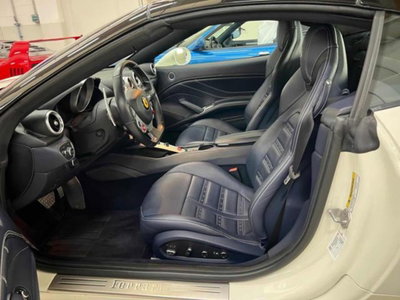 Ferrari California Spider California T DCT (8)