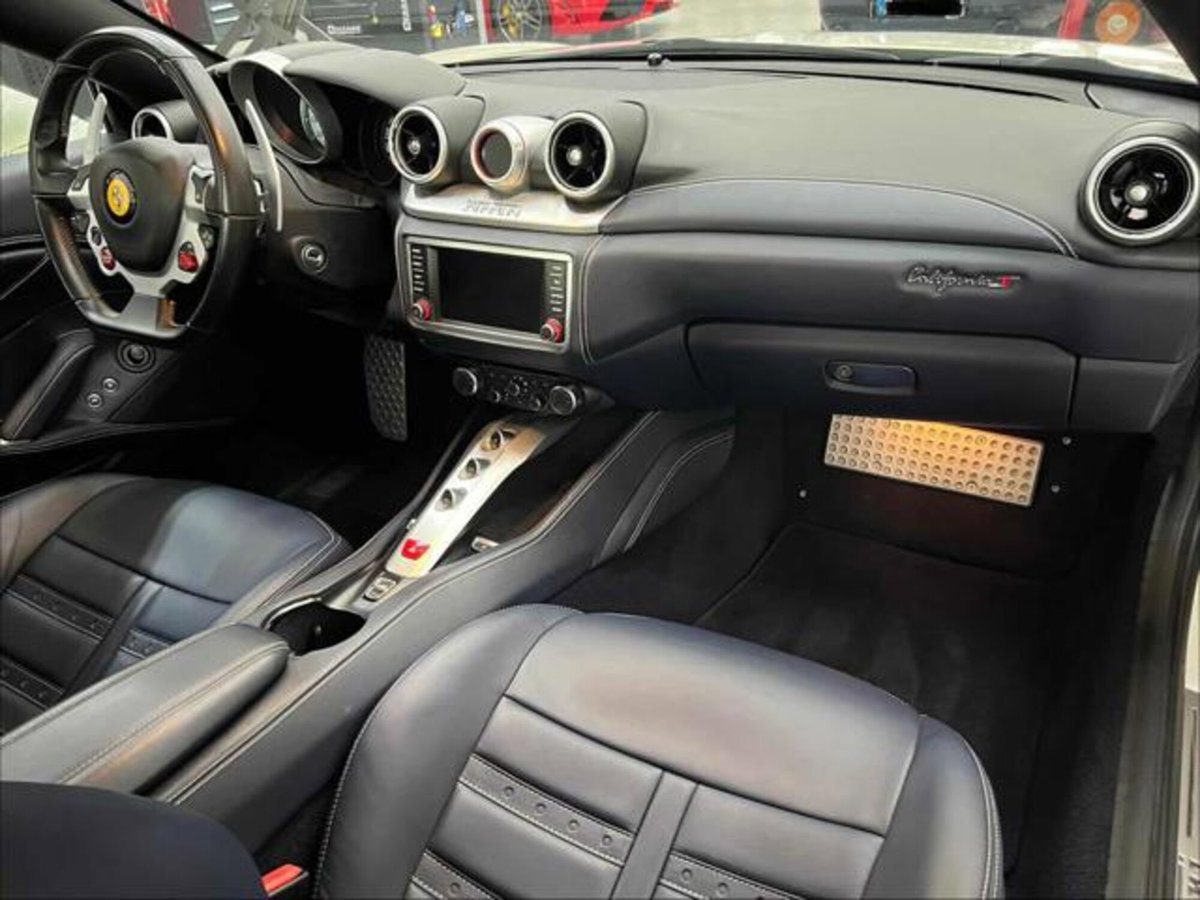 Ferrari California Spider California T DCT (9)