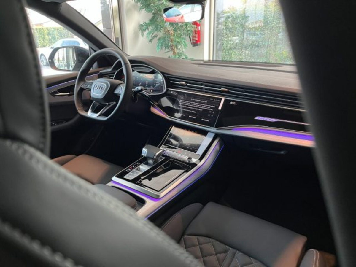 Audi Q8 Q8 50 TDI 286 CV quattro tiptronic Sport (14)