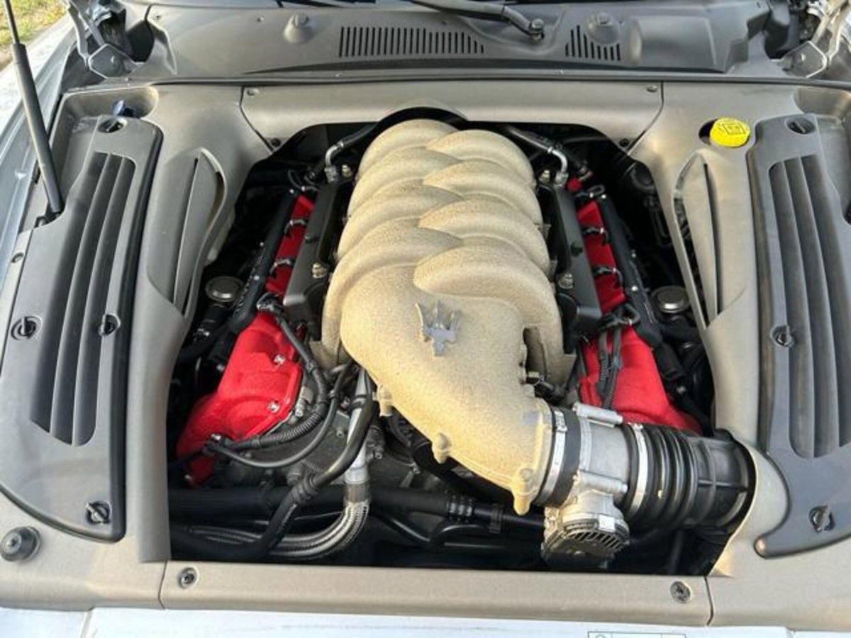Maserati Spyder 4.2 V8 32V Cambiocorsa (14)