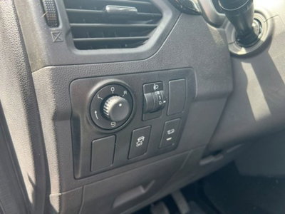 Mahindra KUV100 1.2 K8 (11)
