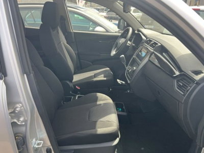 Mahindra KUV100 1.2 K8 (8)