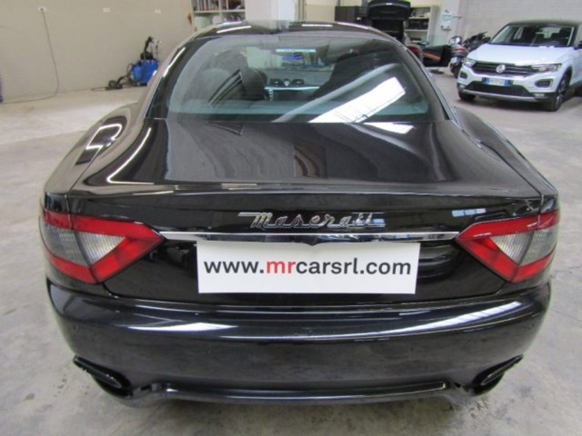 Maserati Granturismo GranTurismo 4.7 V8 Sport (6)