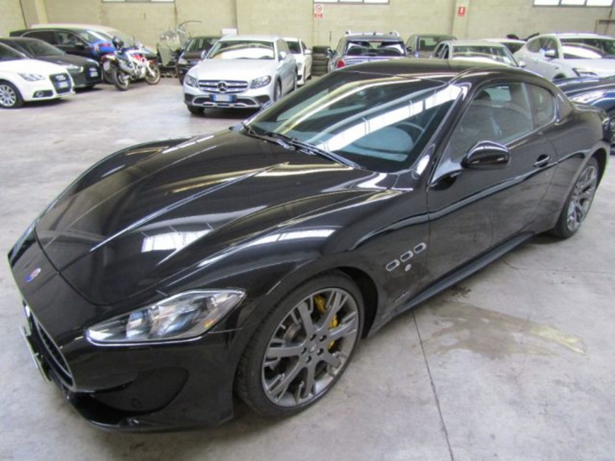 Maserati Granturismo GranTurismo 4.7 V8 Sport (8)