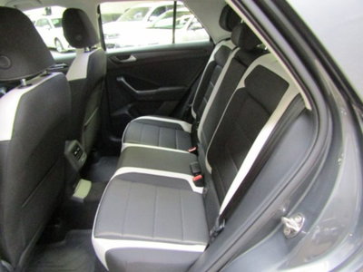 Volkswagen T-Roc 1.5 tsi R-Line dsg (11)