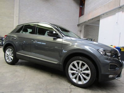 Volkswagen T-Roc 1.5 tsi R-Line dsg (3)