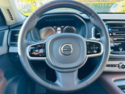 Volvo XC90 B5 (d) AWD Geartronic Momentum Pro (13)