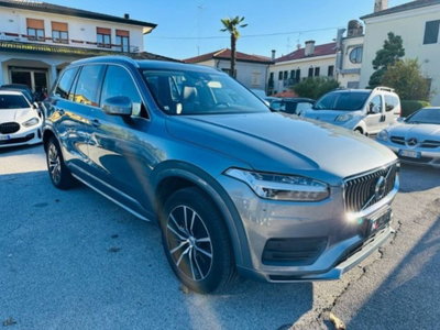 Volvo XC90 B5 (d) AWD Geartronic Momentum Pro (8)