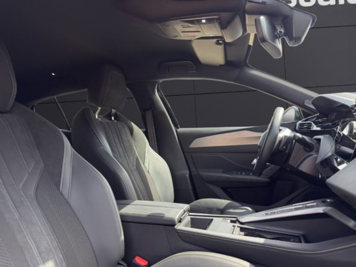 Peugeot 408 1.2 hybrid GT 136cv e-dsc6 (17)