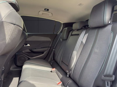 Peugeot 308 PureTech Turbo 130 S&S Allure Pack (13)