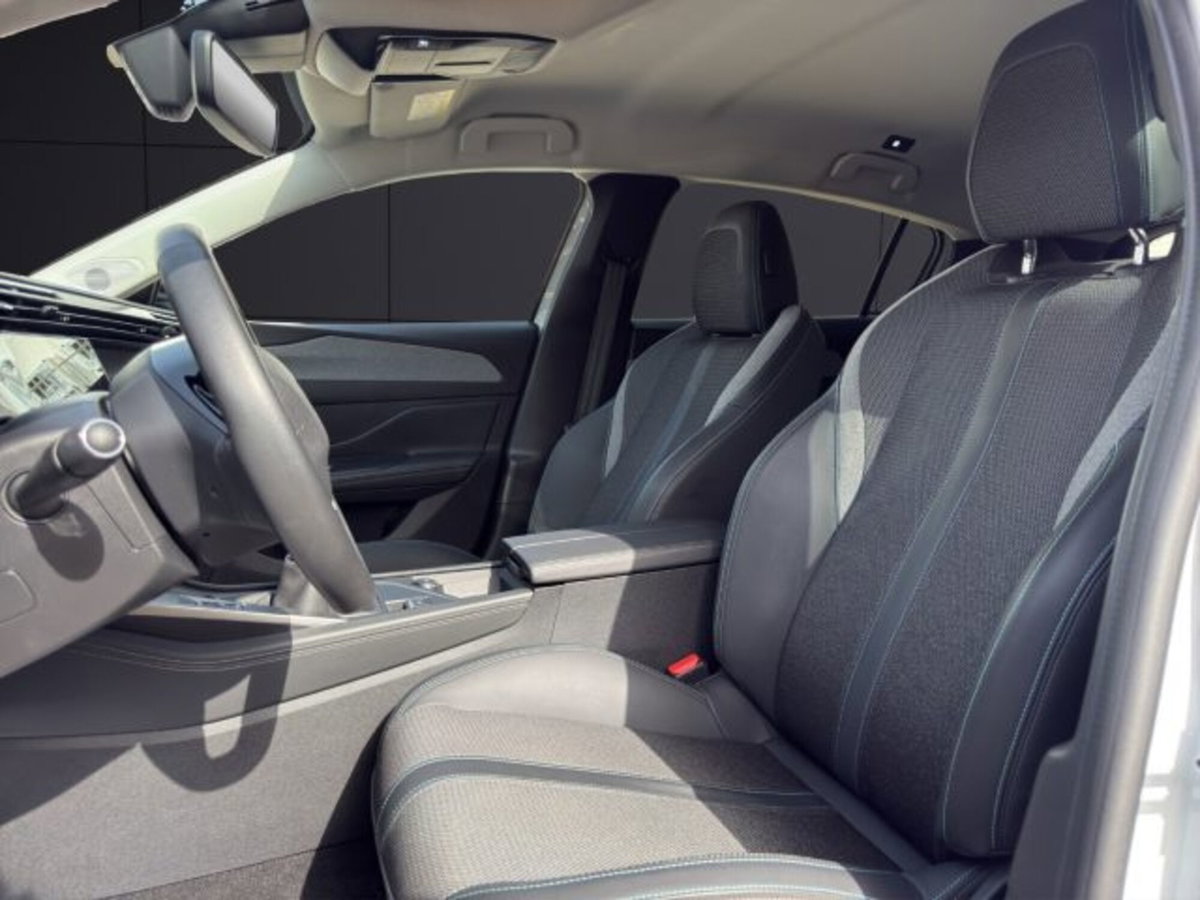 Peugeot 308 PureTech Turbo 130 S&S Allure Pack (9)