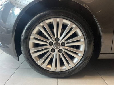 Opel Insignia Station Wagon CDTI 160CV Sports Cosmo (17)
