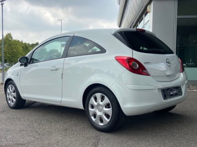 Opel Corsa 1.2 80CV 3 porte GPL-TECH Club (6)