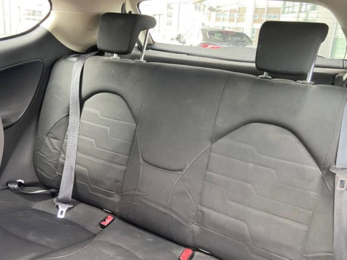 Alfa Romeo MiTo 1.3 JTDm-2 95 CV S&S Progression (14)