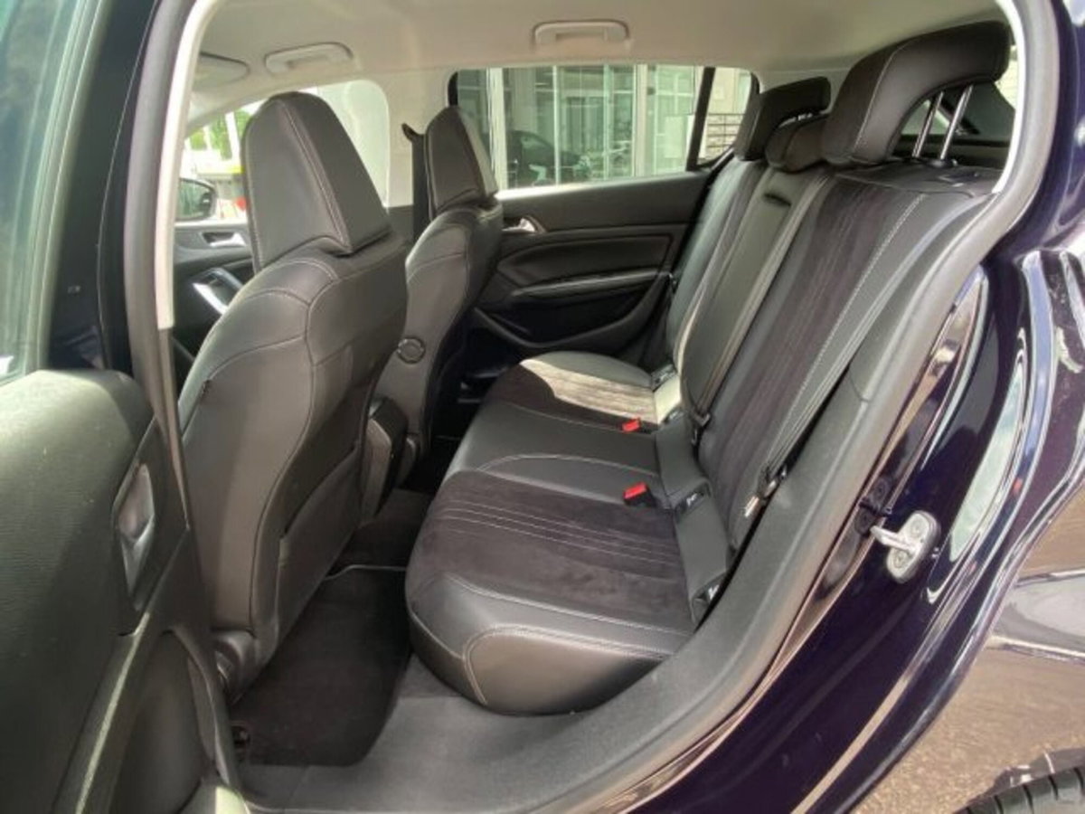 Peugeot 308 BlueHDi 120 S&S Allure (15)