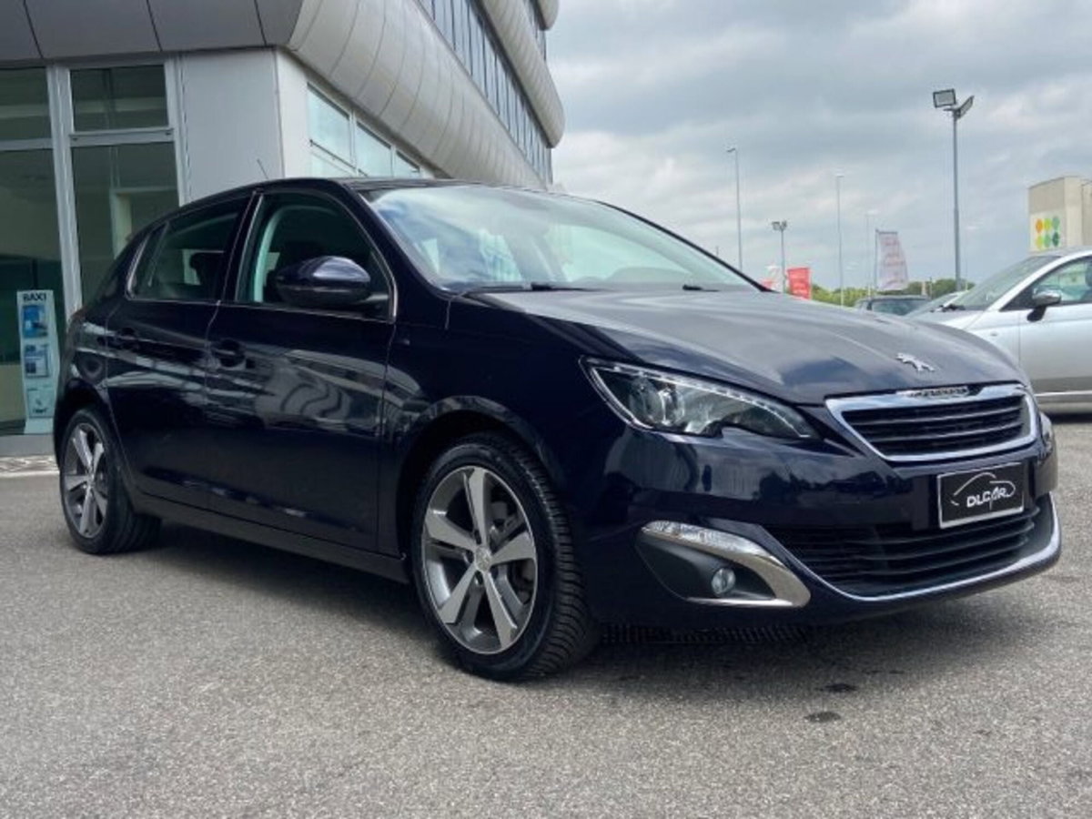Peugeot 308 BlueHDi 120 S&S Allure (2)