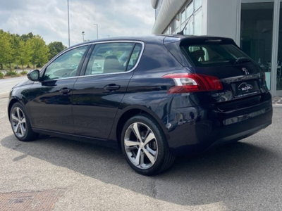 Peugeot 308 BlueHDi 120 S&S Allure (6)