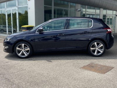 Peugeot 308 BlueHDi 120 S&S Allure (8)