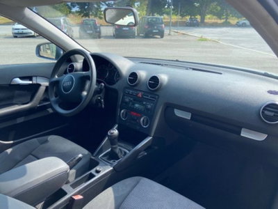 Audi A3 1.9 TDI Attraction (12)