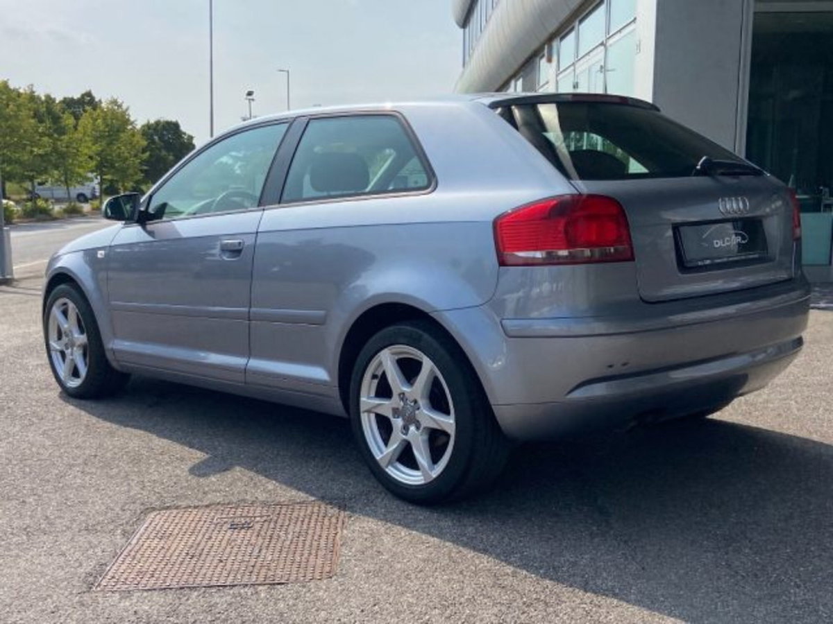 Audi A3 1.9 TDI Attraction (6)