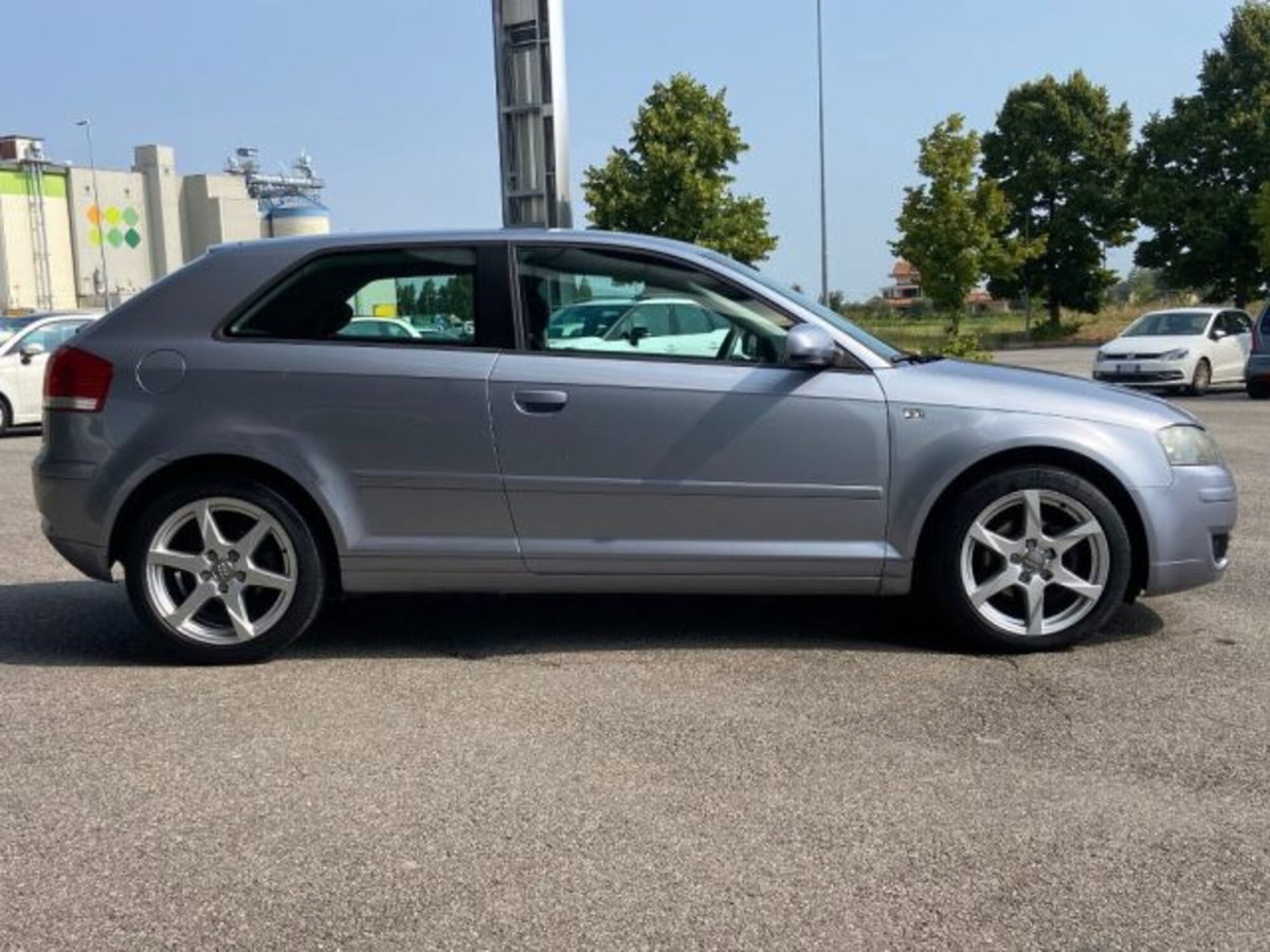 Audi A3 1.9 TDI Attraction (7)