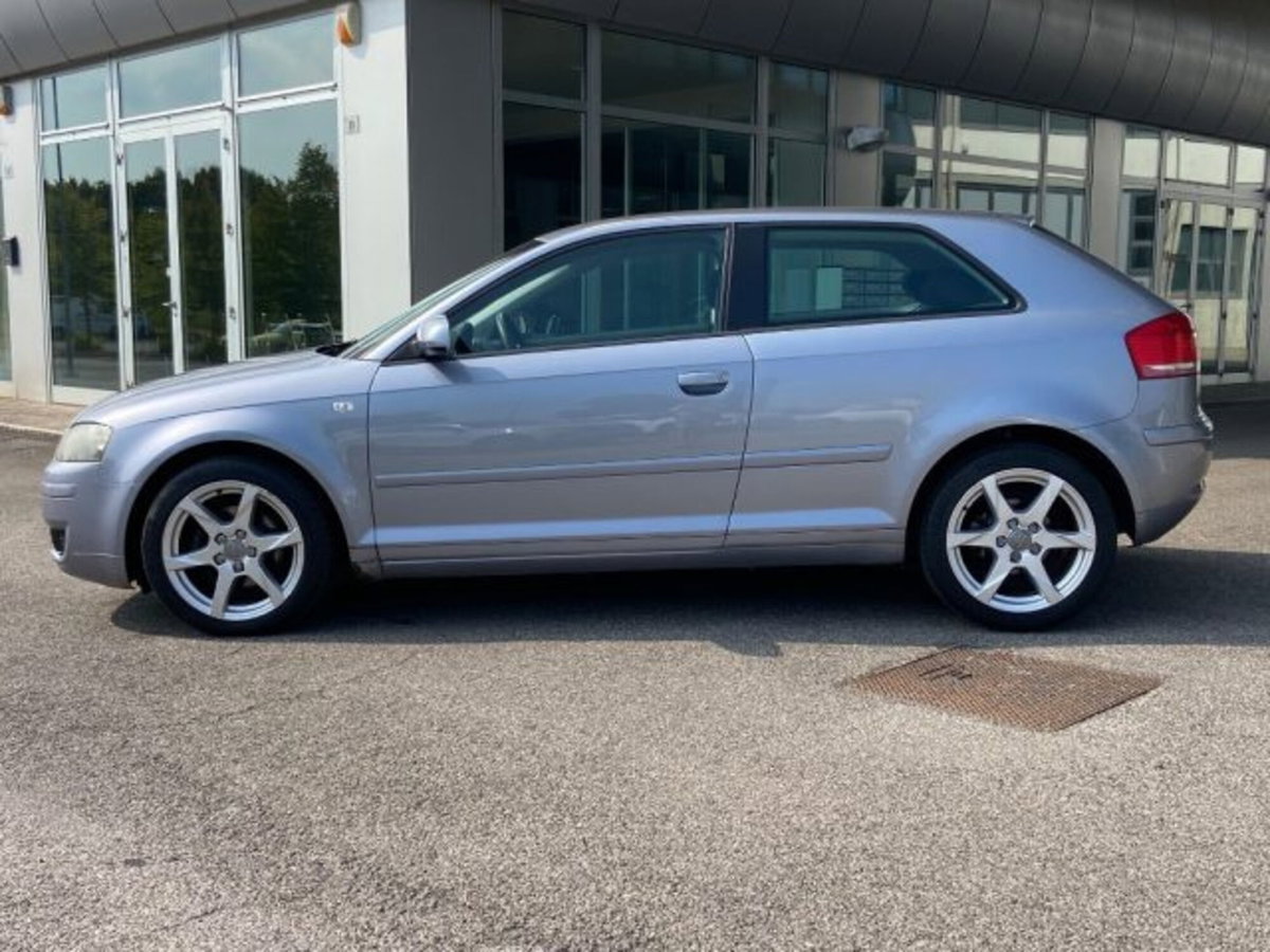 Audi A3 1.9 TDI Attraction (8)