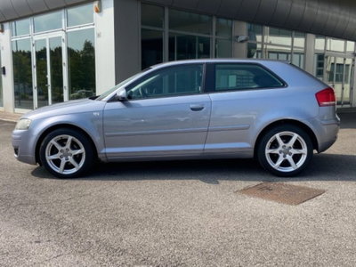 Audi A3 1.9 TDI Attraction (8)