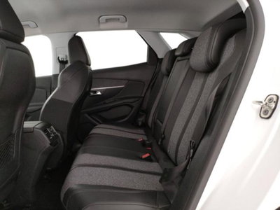Peugeot 3008 BlueHDi 130 S&S EAT8 Allure Pack (17)