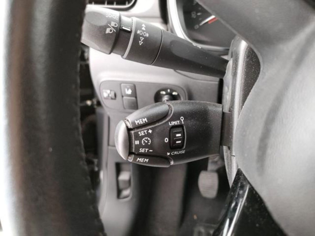 Citroen C3 PureTech 82 Shine (10)