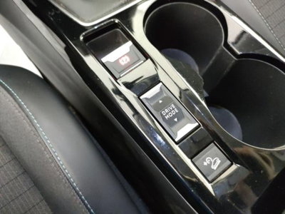 Peugeot 2008 PureTech 100 S&S Allure (15)
