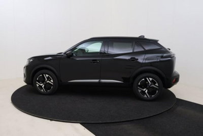 Peugeot 2008 1.2 hybrid GT 145cv e-dcs6 (10)