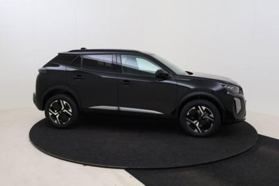 Peugeot 2008 1.2 hybrid GT 145cv e-dcs6 (12)