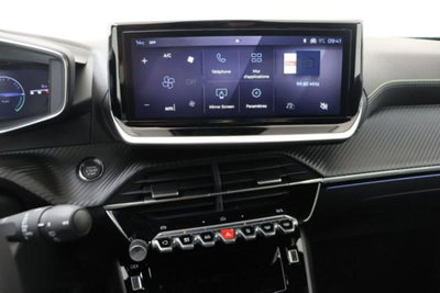 Peugeot 2008 1.2 hybrid GT 145cv e-dcs6 (14)