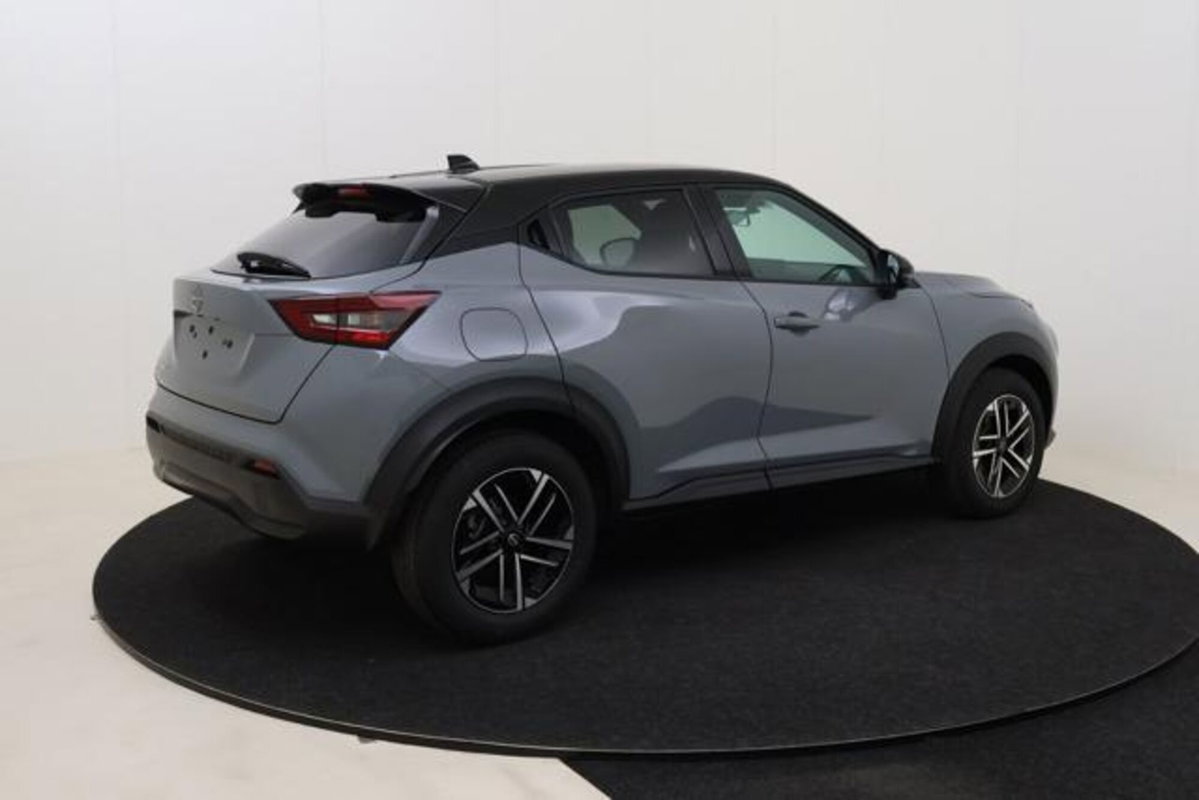 Nissan Juke 1.0 dig-t N-Connecta 114cv (9)