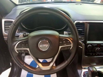 Jeep Grand Cherokee 3.0 V6 CRD 250 Multijet II Night Eagle (10)