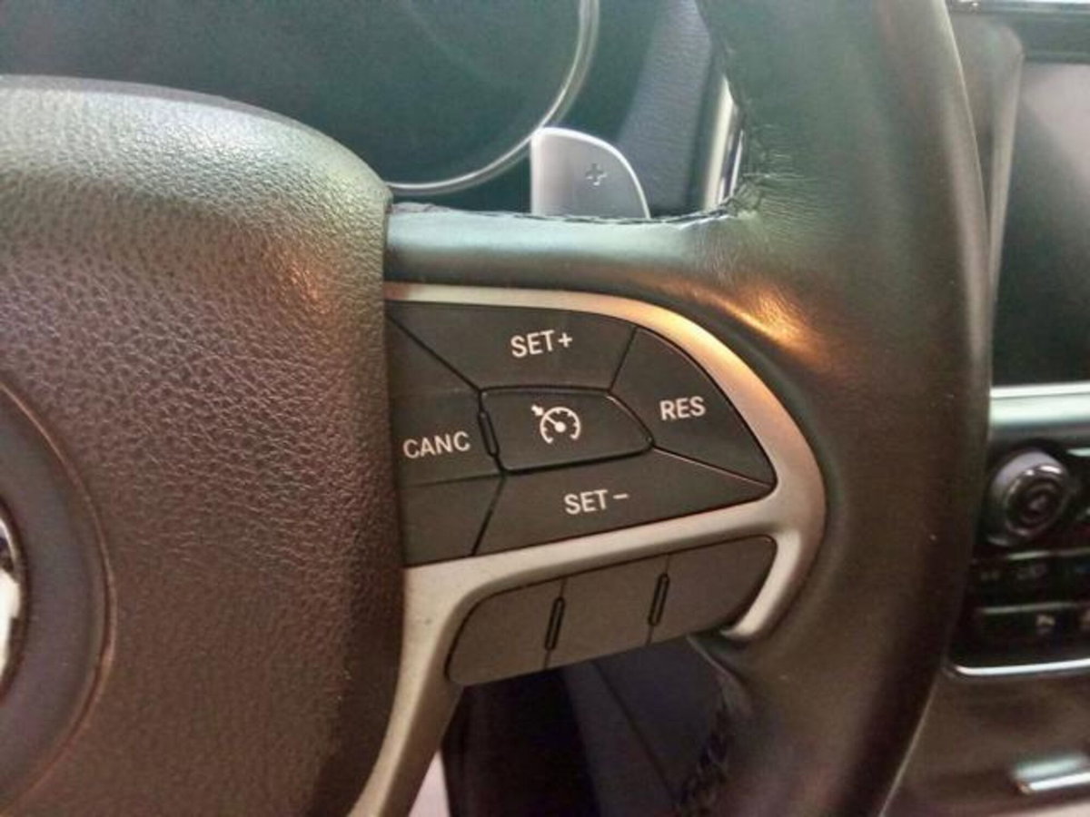Jeep Grand Cherokee 3.0 V6 CRD 250 Multijet II Night Eagle (13)