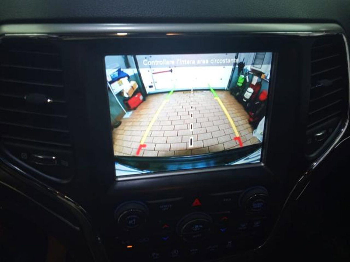 Jeep Grand Cherokee 3.0 V6 CRD 250 Multijet II Night Eagle (16)