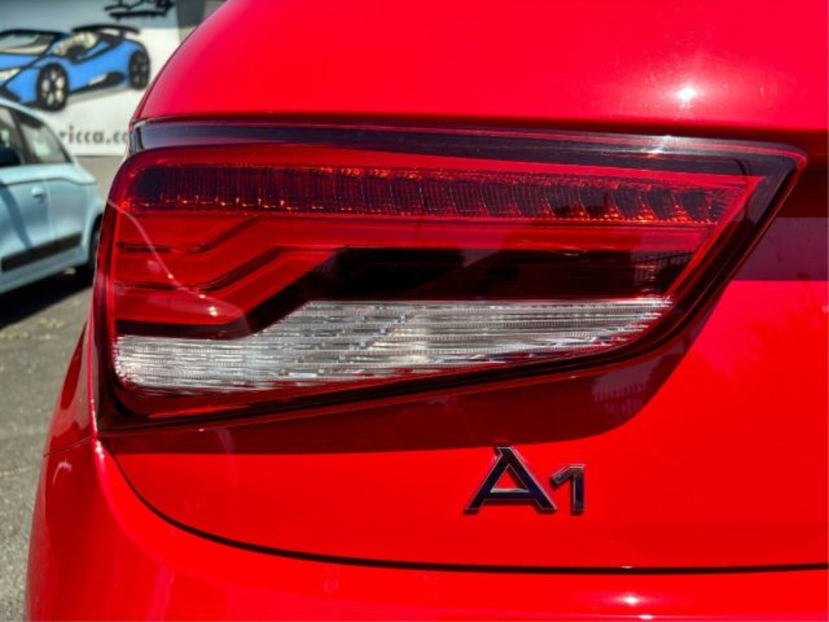 Audi A1 Sportback 1.4 TFSI 125 CV Admired (5)