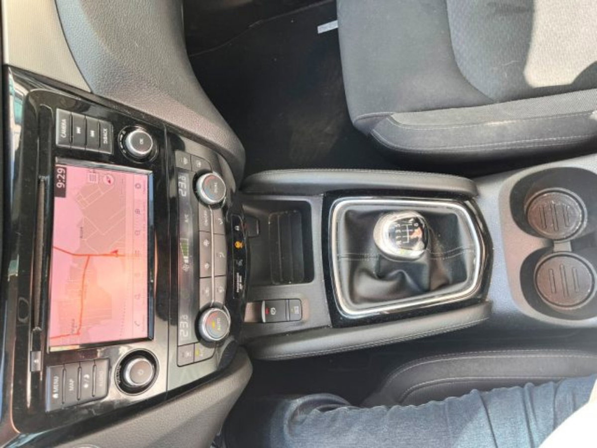 Nissan Qashqai 1.7 dCi 150 CV 4WD N-Connecta (12)