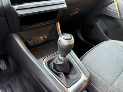 Renault Captur 1.0 tce Techno 90cv (12)