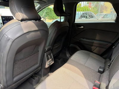 Renault Captur 1.0 tce Techno 90cv (15)