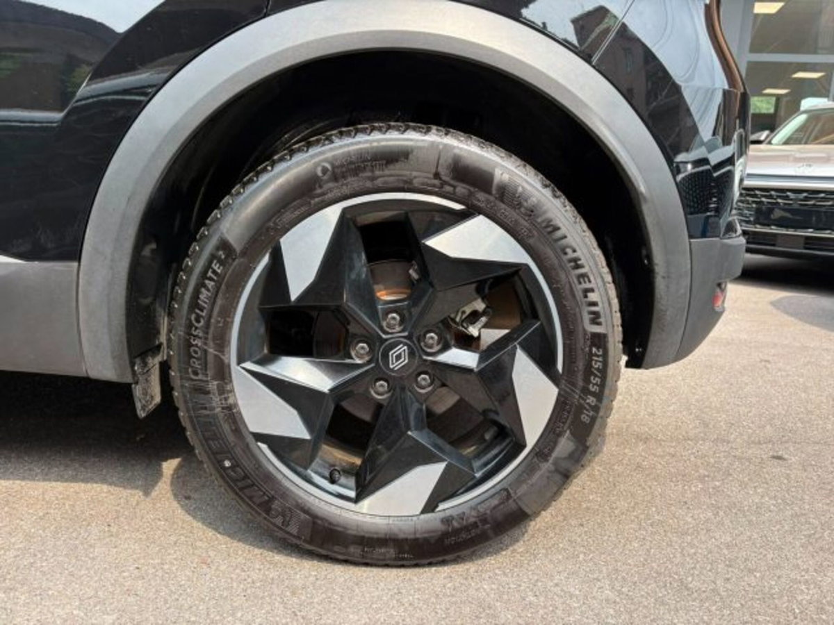 Renault Captur 1.0 tce Techno 90cv (18)
