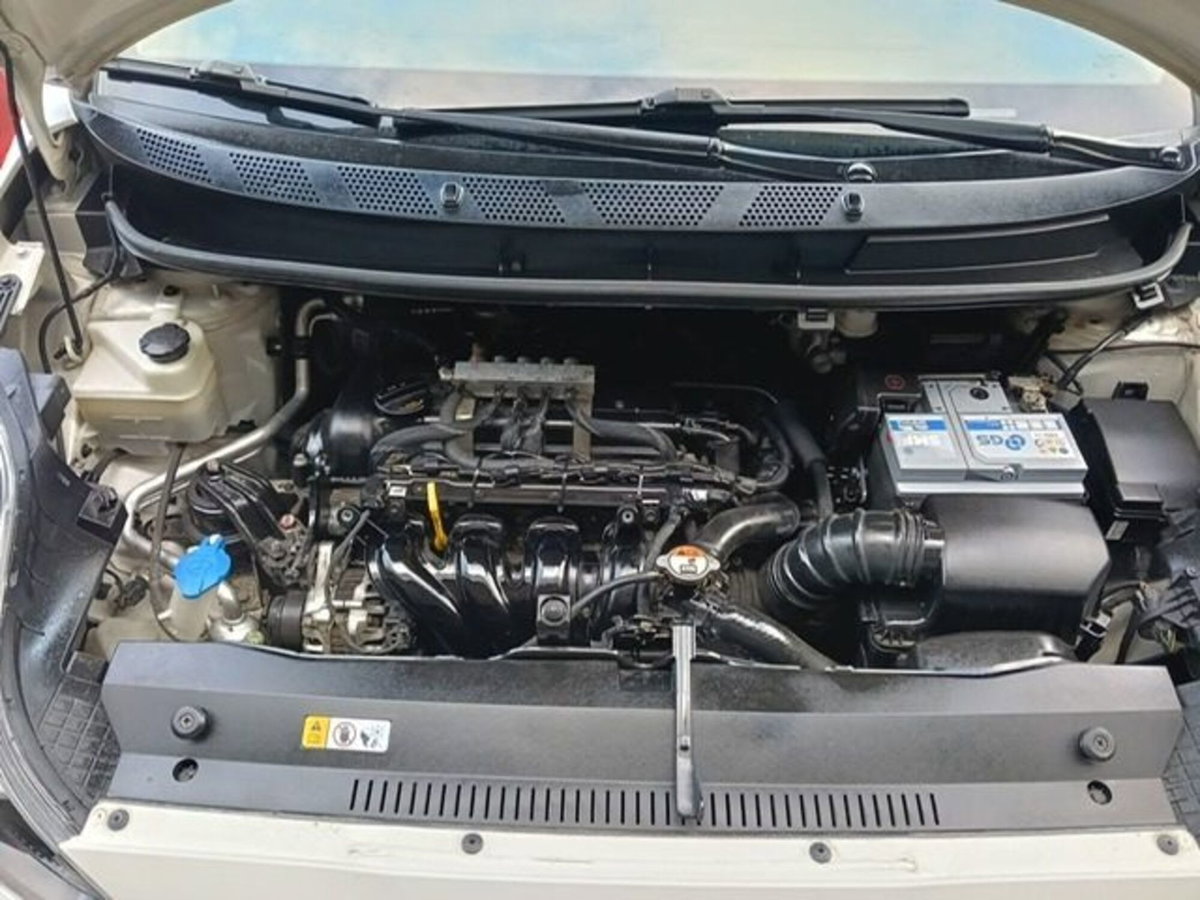 Hyundai ix20 1.4 90 CV Econext Comfort (7)