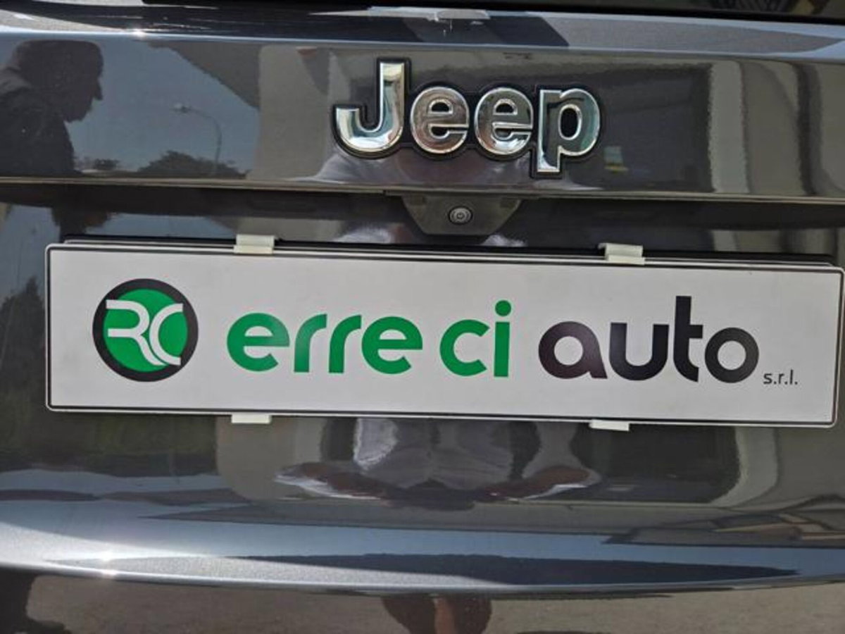 Jeep Renegade 1.5 turbo t4 mhev Summit 2wd dct (11)